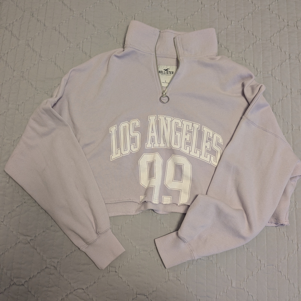 Hollister Women's Lavender Sweater